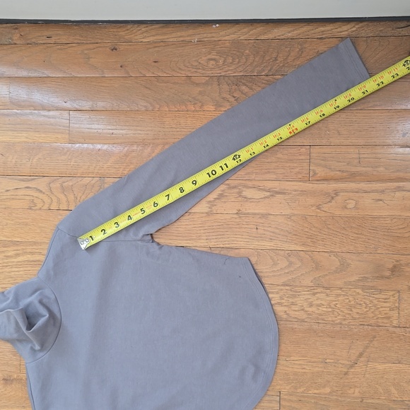 FOREVER 21 WOMEN'S JUNIORS GRAY TURTLENECK TOP SIZE XS - Picture 8 of 10